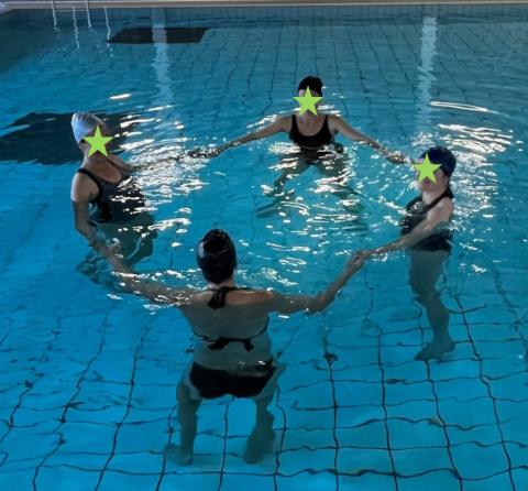 Cours de préparation à l'accouchement en piscine